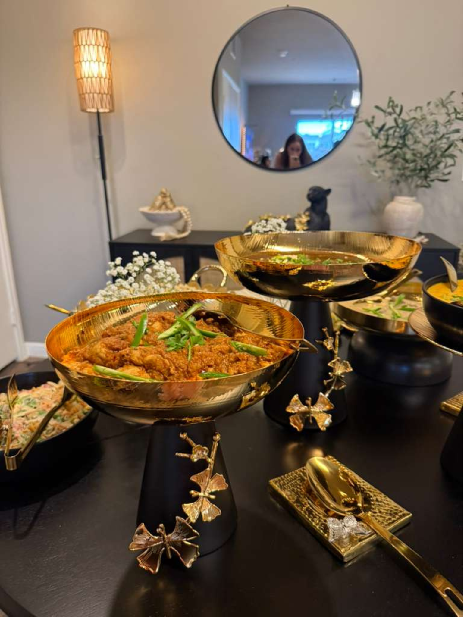 How to Perfectly Set Up Your Platter Set for Stylish Dining