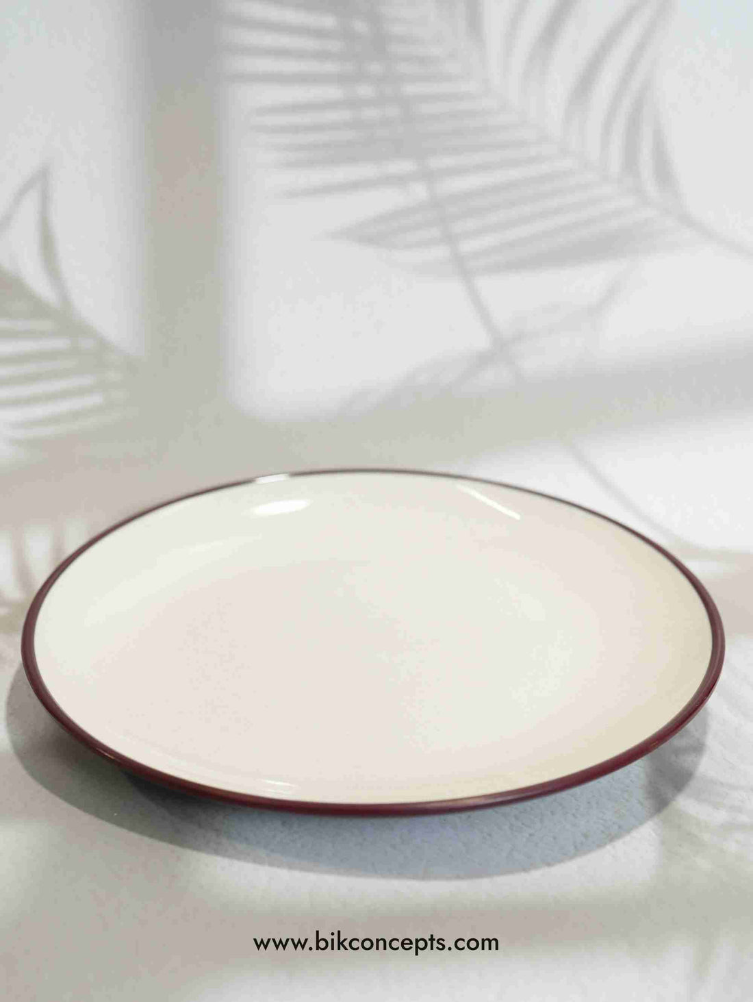 8 inch dessert plate, Merlot melamine plate, red shatterproof plate, unbreakable appetizer dish, wine red dinnerware, melamine salad plate.