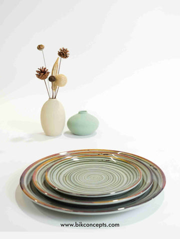 willow green melamine plate, sage green shatterproof plate, unbreakable appetizer dish, green dinnerware, melamine plate.