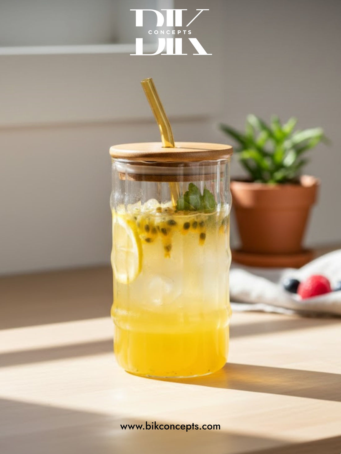 glass jar with straw for juice and beverages, modern fluted glass tumbler for iced tea, textured glass drinkware with sustainable lid, aesthetic glass cup for bubble tea and matcha, minimalist kitchen glassware aesthetic, eco-friendly reusable glass with bamboo lid, iced coffee glass for home bar setup, aesthetic desk drinkware for work from home