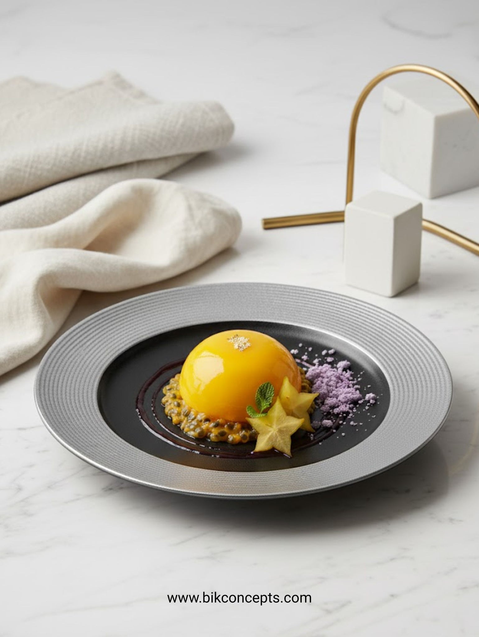 Set of 6 | 9-Inch Luxe Silver-Rimmed Porcelain Side Plate