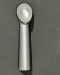 Commercial Aluminum Ice Cream Scoop 7 Inch, Heat Conductive Metal Ice Cream Dipper, Heavy Duty Gelato Scoop 1.5 Inch Diameter, Professional Sorbet Portioner, Cast Aluminum Ice Cream Server, One Piece Commercial Dessert Scoop, Non Stick Ice Cream Dipper for Catering, Hotel Buffet Ice Cream Scoop, Silver Aluminum Frozen Yogurt Scoop, Durable Ergonomic Ice Cream Spade