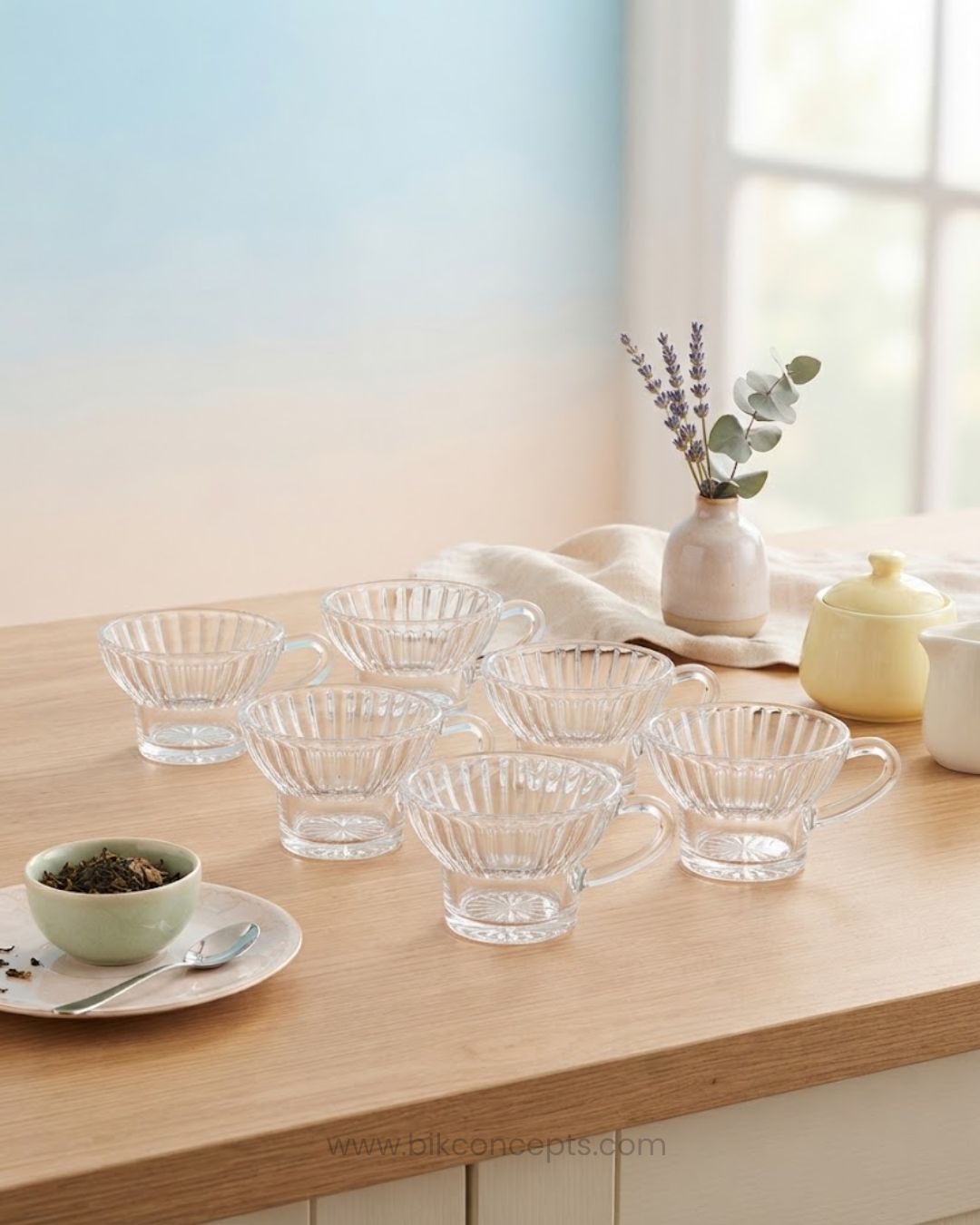 Clear Glass Teacups 200ml, Flared Wide Rim Glass Mugs 6.8 oz Set of 6, Vintage Ribbed Coffee Cups, Commercial Restaurant Glassware, Hotel Breakfast Tea Cups, Clear Glass Cappuccino Mugs, High Clarity Beverage Glassware, Catering Service Teacups