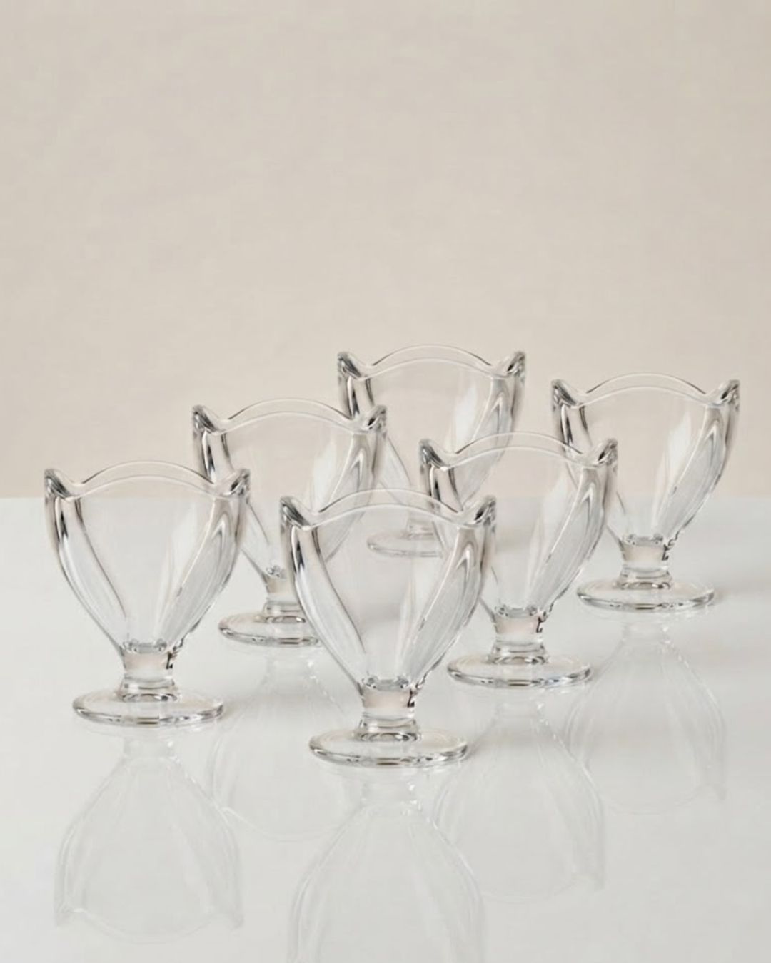 Clear Glass Tulip Dessert Bowls, 4 oz Ice Cream Cups Set of 6, Footed Sundae Dishes, Glass Parfait Cups, Mini Dessert Bowls for Catering, Scalloped Glass Ice Cream Bowl, Commercial Catering Dessertware USA, Clear Glass Sorbet Cups, Vintage Style Tulip Sundae Glass, Heavy Duty Mini Dessert Cups