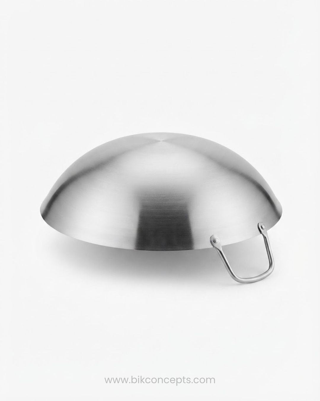 Stainless Steel Cantonese Wok, Commercial Round Bottom Wok, Professional Stir Fry Wok, Heavy Duty Catering Wok, Dual Loop Handle Wok, Restaurant Grade Asian Cookware, 22 Inch Commercial Wok, Hotel Kitchen Equipment Wok, Industrial Stainless Steel Wok, Large Banquet Serving Wok