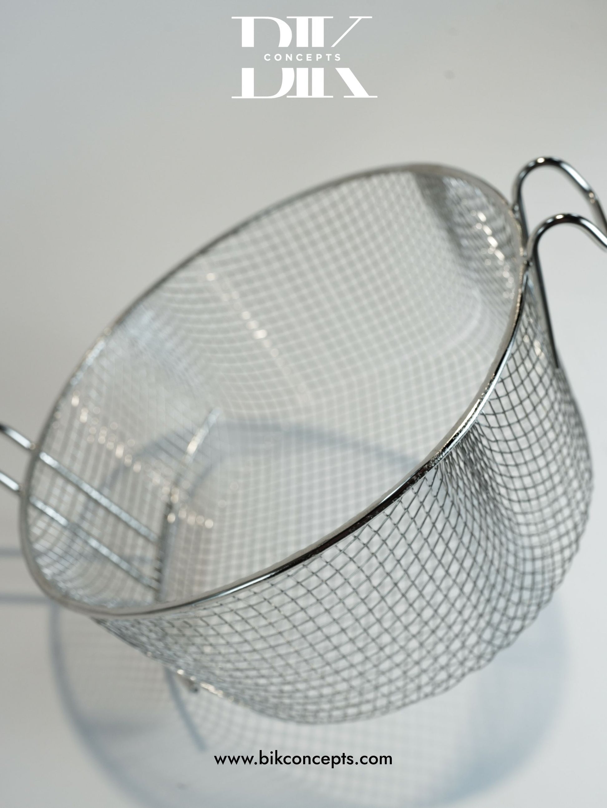deep fryer basket, stainless steel frying basket, commercial fryer tool, chip frying basket, wire mesh skimmer, french fry basket, fryer basket with hook, heavy duty frying strainer