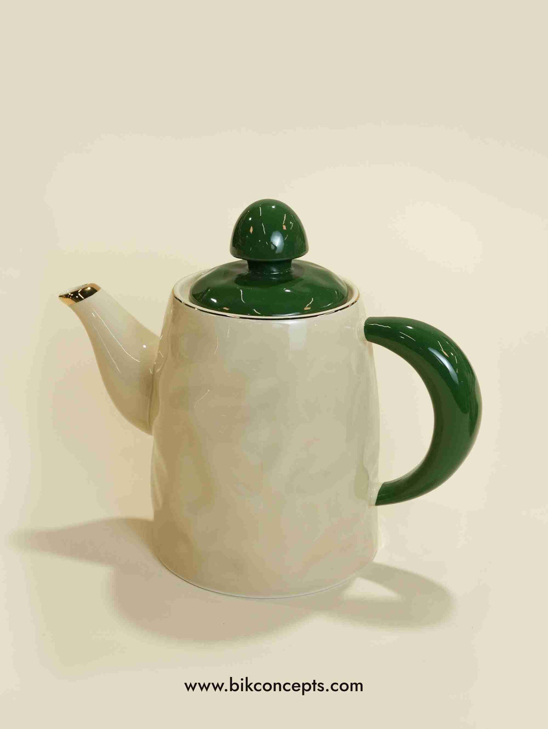Emerald green tea set, porcelain tea set with tray, cream and green teapot, 8 piece tea service, luxury tea set for 6, 1.5L porcelain kettle, emerald green dinnerware, festive tea server.