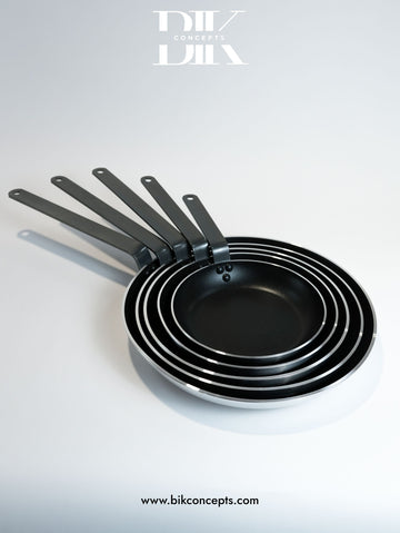 Non-stick frying pan, induction-ready cookware, professional skillet set