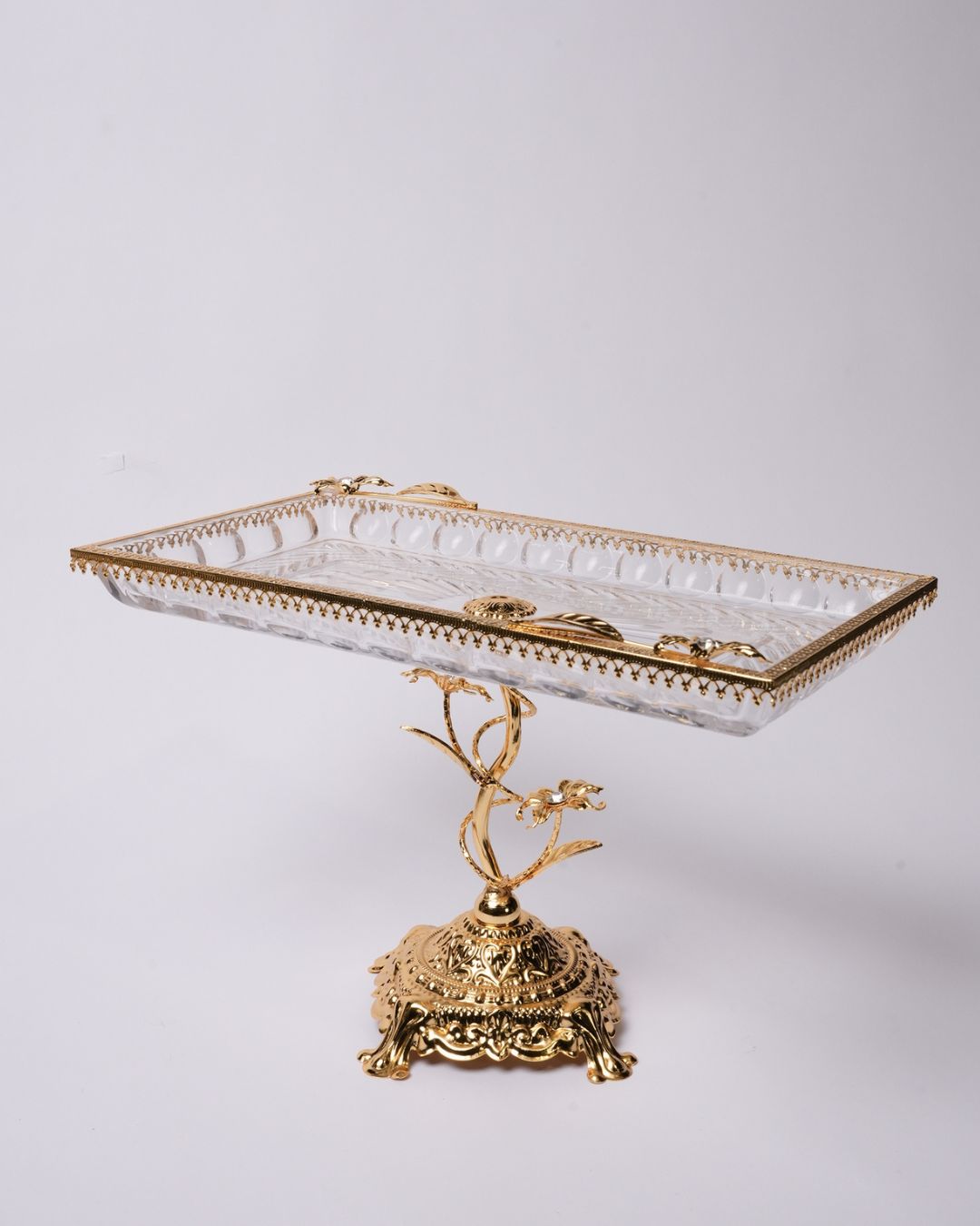 Gold Pedestal Glass Serving Tray, Rectangular Glass Centerpiece Bowl, Vintage Gold Raised Dessert Platter, Floral Stem Footed Glass Tray, Luxury Table Centerpiece Dish, Gold Metal and Cut Glass Serving Tray, Decorative Coffee Table Platter, Crystal Gem Floral Serving Dish, High-End Appetizer Display Platter, Antique Style Gold Pedestal Tray