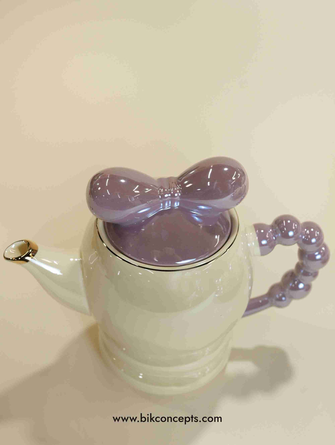 Lavender porcelain tea set, pearl handle teapot, ruby bow tea set, 8 piece luxury tea service, coquette aesthetic kitchen, purple tea set with tray, 1.5L porcelain kettle, unique tea gift set.