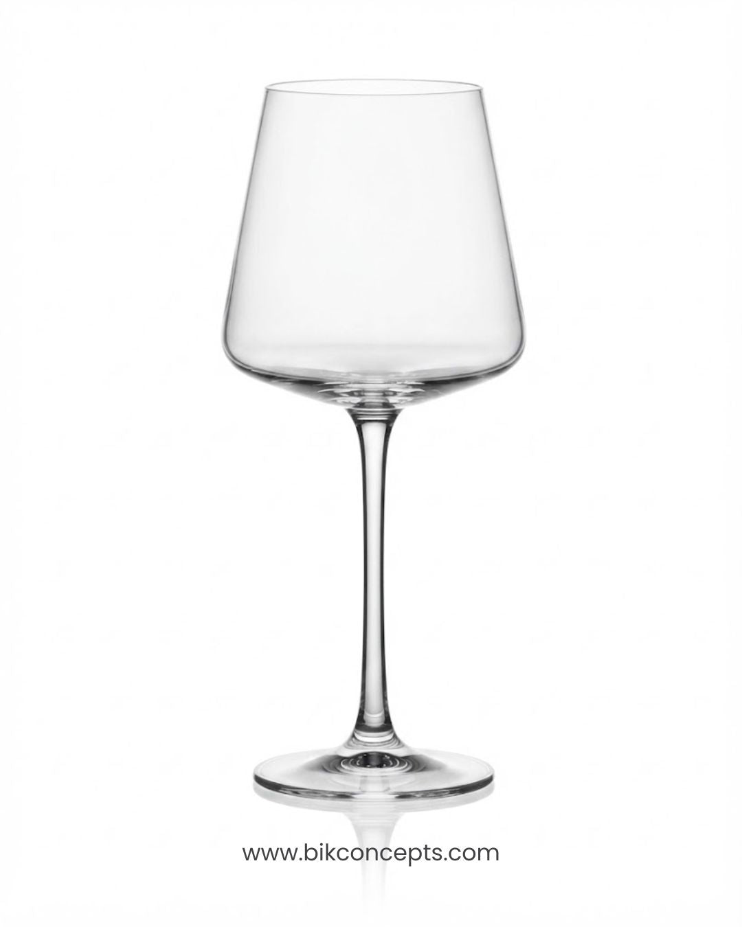 Clear Glass Wine Glasses Set of 6, Flat Bottom Wine Glass 15.9 oz 470 ml, Modern Cylindrical Wine Glass 9 Inch, Commercial Restaurant Stemware Bulk, Hotel Barware Flat Base Glasses, Catering Service Clear Wine Glassware, Modern Architectural Wine Goblets, 470ml Clear Glass Goblets Pack of 6