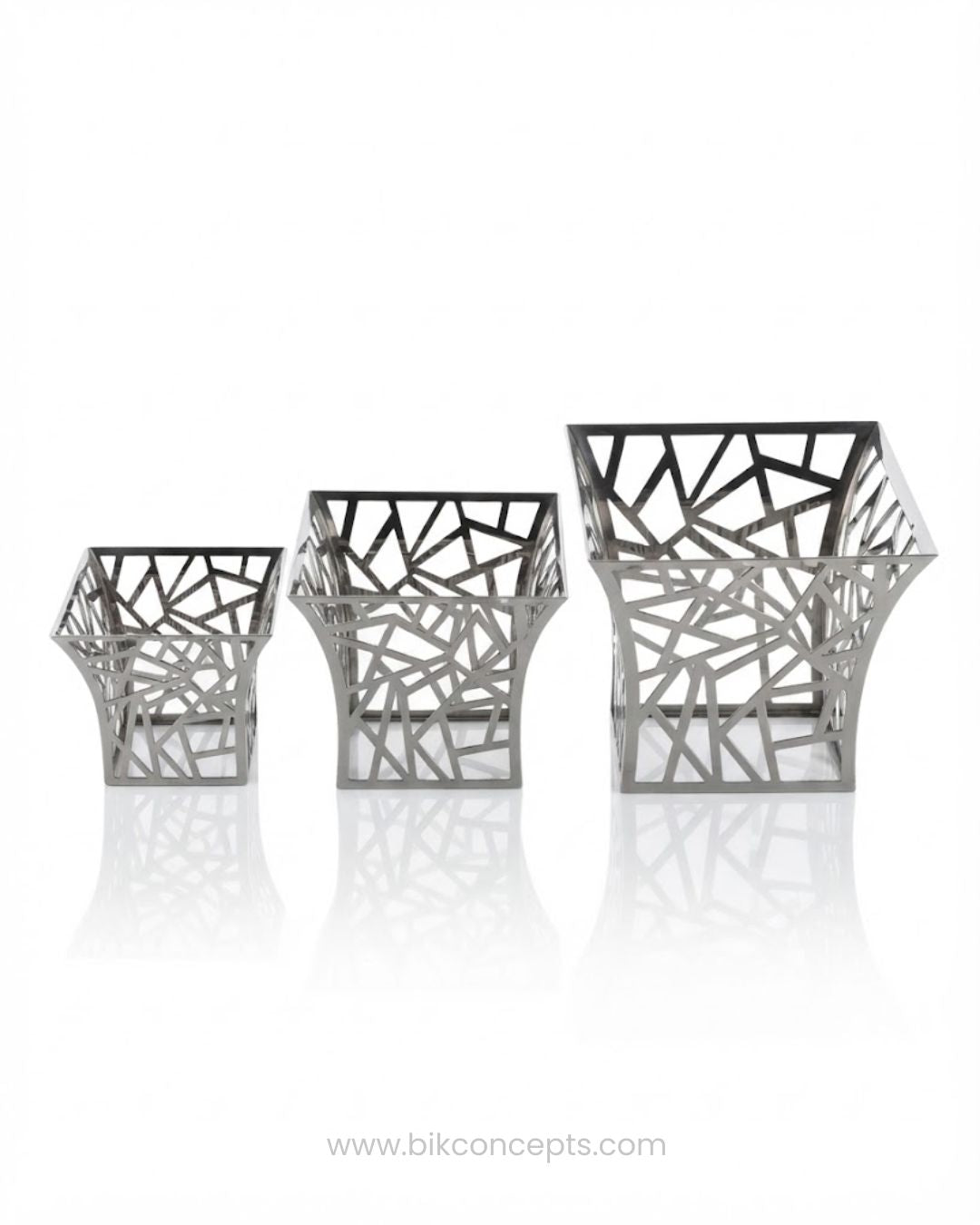 Silver Geometric Flared Buffet Riser, Metal Abstract Food Display Stand with Glass Top, Luxury Pyramid Buffet Riser for Hotel Catering, Silver Web Cutout Display Pedestal, High End Event Dessert Stand, Decorative Flared Food Riser, Abstract Silver Buffet Stand Small Medium Large, Modern Wedding Catering Elevation Stand, Silver Metal Geometric Display Riser, Luxury Tabletop Buffet Risers