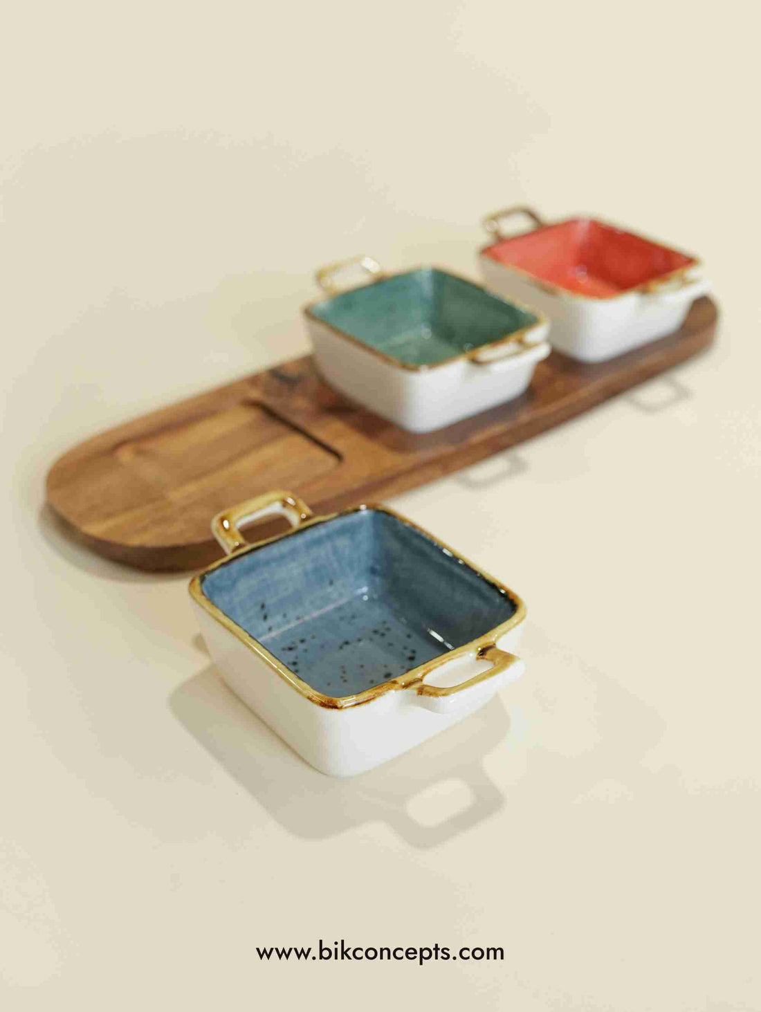 Square dipping bowls, ceramic appetizer set, wood tray serving set, 3 piece dip server, white ceramic condiment bowls, modern snack tray, hosting essentials.