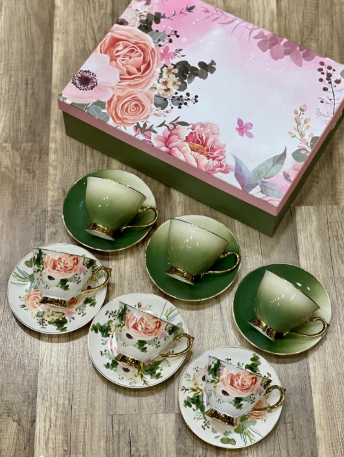 Elegant 6-Piece Porcelain Tea Set