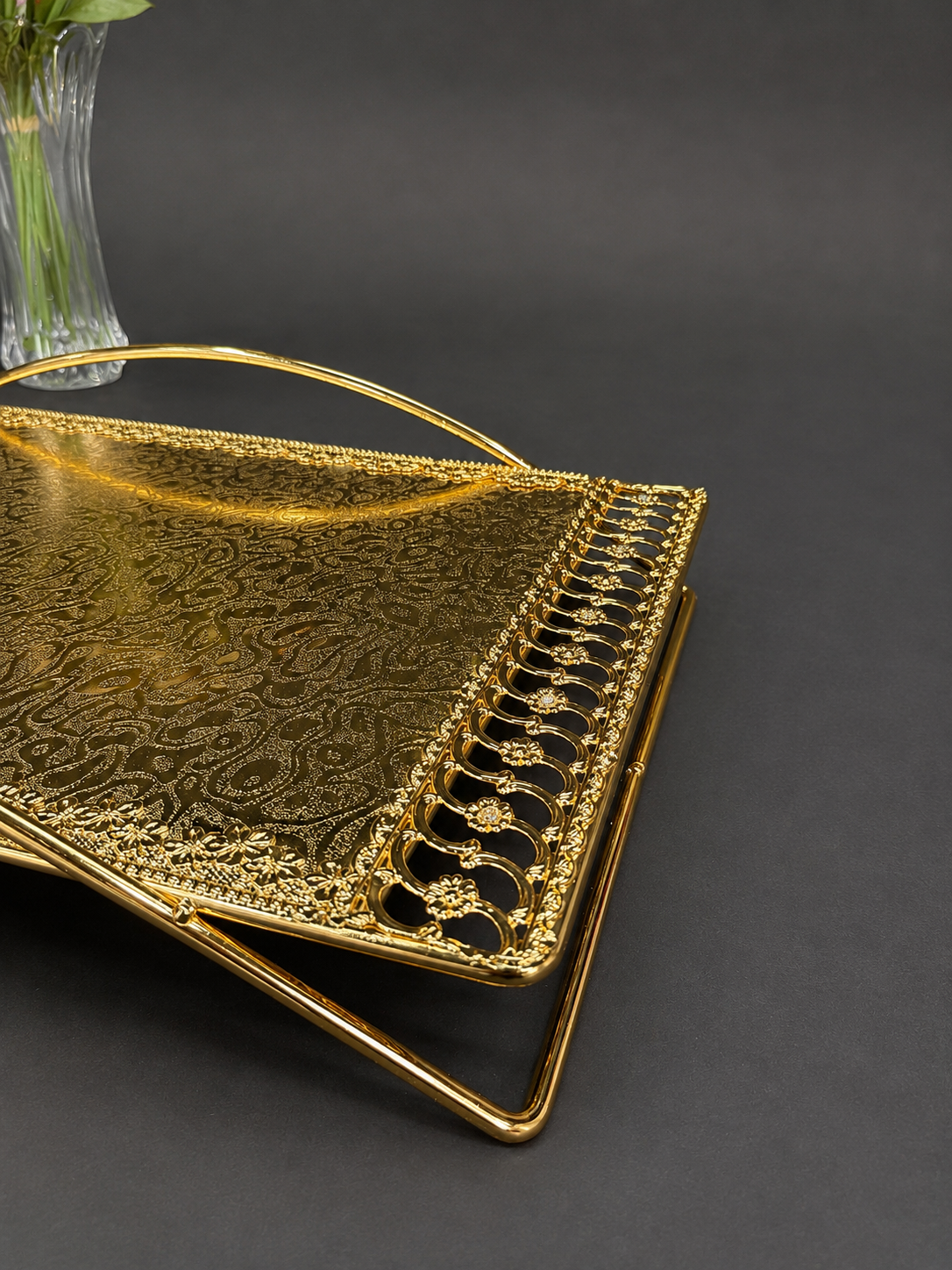 Modern Golden Arch Tray – Luxury Stainless Steel Geometric Server