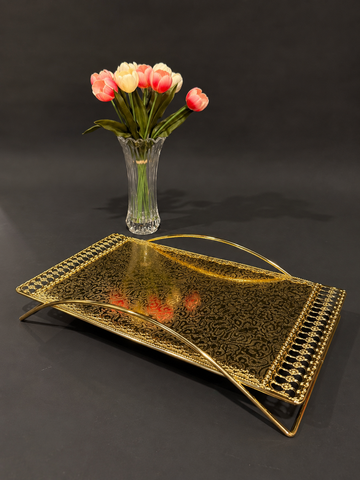 Modern Golden Arch Tray – Luxury Stainless Steel Geometric Server